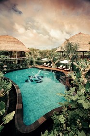 Honai Resort