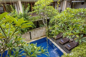 Janis Place Cottage by Purely