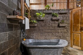 Joglo Organik Guesthouse