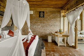 Joglo Organik Guesthouse