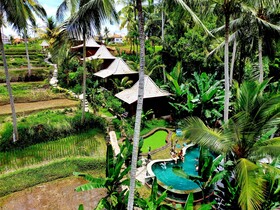 Junjungan Suite Villa