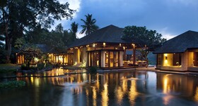 Kamaniiya River Villa