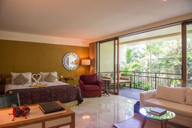 Komaneka at Rasa Sayang