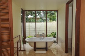 Komaneka at Rasa Sayang