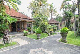 Lokasari Bungalows Spa & Gallery by Airy Rooms