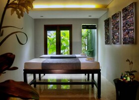 Royal Kamuela Villas & Suites at Monkey Forest - Ubud