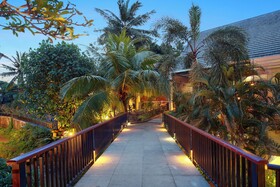 Royal Kamuela Villas & Suites at Monkey Forest - Ubud