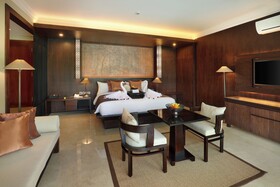 Royal Kamuela Villas & Suites at Monkey Forest - Ubud