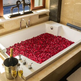 Royal Kamuela Villas & Suites at Monkey Forest - Ubud