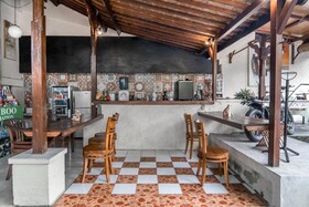 Sari Bamboo Bungalows