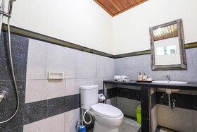 Sari Bamboo Bungalows