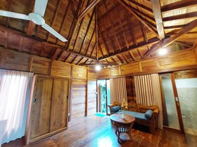 Shivananda Antique Villas by EPS