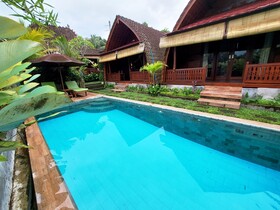 Shivananda Antique Villas by EPS