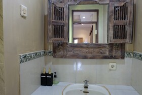 Suastika Bed & Breakfast