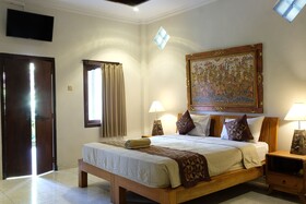 Suastika Bed & Breakfast