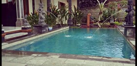 Super OYO Capital O Pondok Ayu Homestay