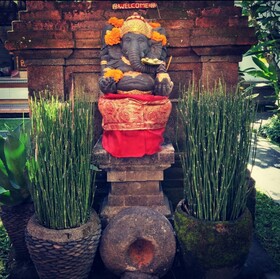 Super OYO Capital O Pondok Ayu Homestay