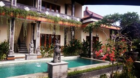 Super OYO Capital O Pondok Ayu Homestay