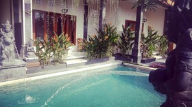 Super OYO Capital O Pondok Ayu Homestay