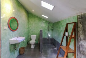 Taman Lituhayu Cottages