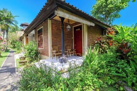 Taman Lituhayu Cottages