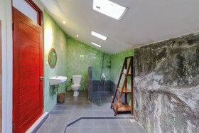 Taman Lituhayu Cottages