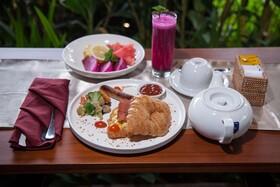 Teba Suci Suite