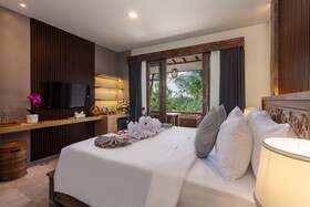 Teba Suci Suite