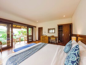 Ubud Shanti Rice Field House by Supala