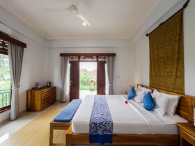 Ubud Shanti Rice Field House by Supala