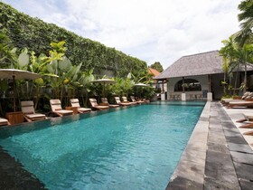 Ubud Village Hotel