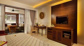 Ubud Village Hotel