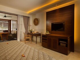 Ubud Village Hotel
