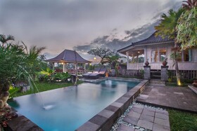 Uma Chaming Villas & Gym