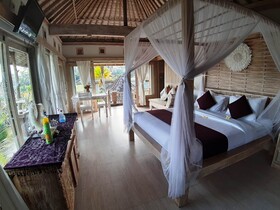 Uma Chaming Villas & Gym