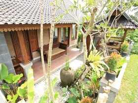 Uma Chaming Villas & Gym