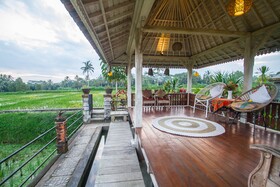 Uma Chaming Villas & Gym