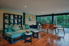 Uma Giri Villas