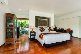 Uma Giri Villas