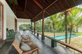 Uma Giri Villas