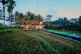 Uma Giri Villas