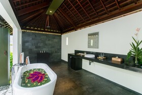 Uma Giri Villas