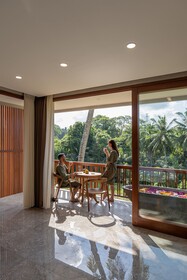 Unagi Wooden Villas by Emana
