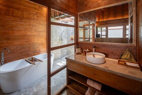Unagi Wooden Villas by Emana