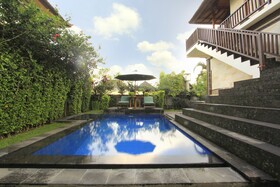 Villa Agung Khalia