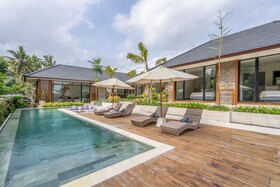 Villa The Kayu By Goro