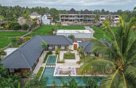 Villa The Kayu By Goro