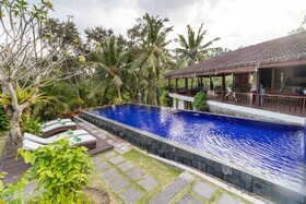 Villa Tirta Cintanya