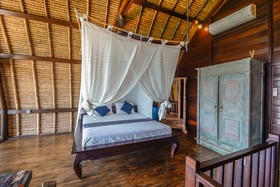 Rumah Elizabeth & Rumah Janneke
