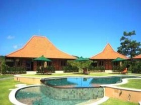 Three Monkeys Villas